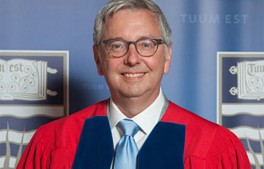 Stephen J Toope